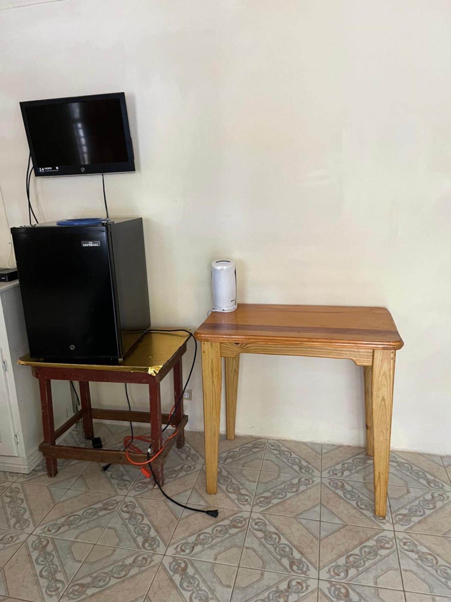 Andre'S Guest House Negril Esterno foto